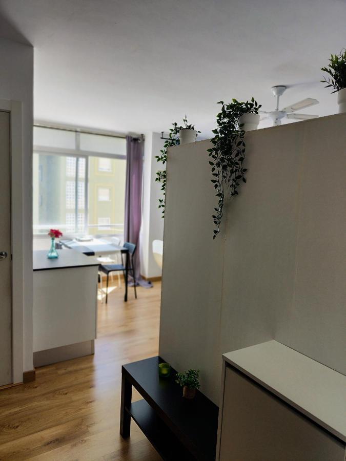 Solaz-Andaluz City Center Apartment By Namaste Elite 토레몰리노스 외부 사진
