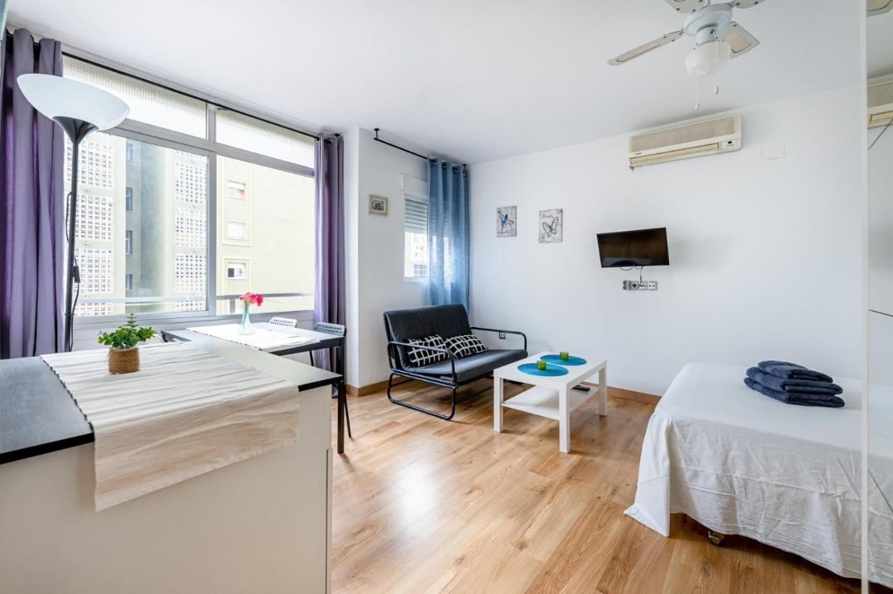 Solaz-Andaluz City Center Apartment By Namaste Elite 토레몰리노스 외부 사진
